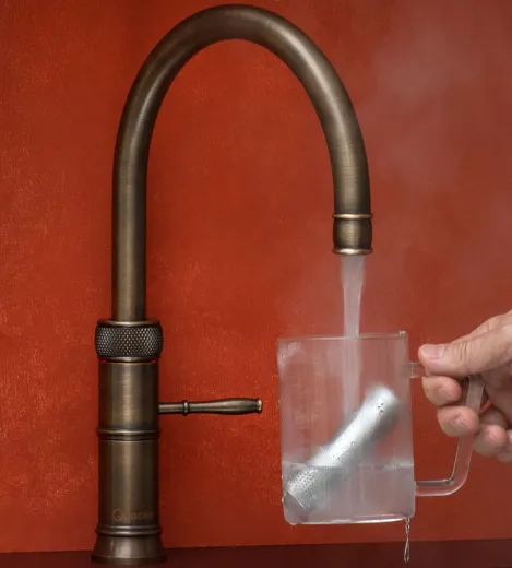 QUOOKER CLASSIC FUSION Round Messing Patina COMBI (+) B mit CUBE 2 *Der Wasserhahn, der alles kann! Nostalgieoptik (COMBI+CFNRPTBCUBE)