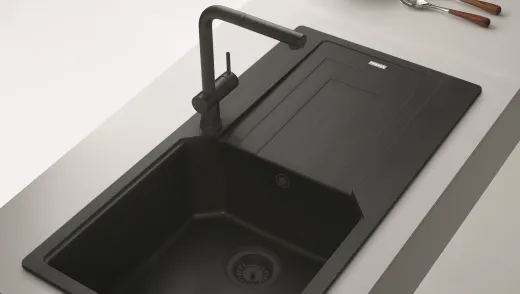 FRANKE Kchenarmatur Active L Einhebelmischer Black Matt mit Festauslauf 180 schwenkbarer Auslauf mit Laminar Strahlregler