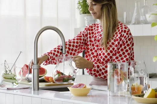QUOOKER FLEX ROUND Zugauslauf Chrom Kchenarmatur mit 5 in 1 Funktion und elektronischer Steuerung (FXRCHR) {NUR Armatur}