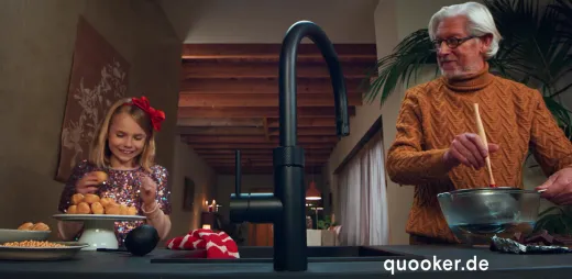 QUOOKER FLEX ROUND Zugauslauf Schwarz matt PVD Kchenarmatur mit 5 in 1 Funktion und elektronischer Steuerung (FXRBLK) {NUR Armatur}