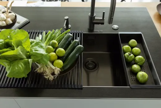 FRANKE Design K�chensp�le Mythos Masterpiece BXM 210/110-68 Edelstahlsp�le Anthracite F-INOX 3 in 1 Siebkorb als Stopfenventil