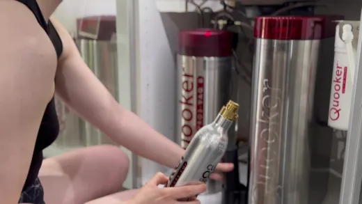 ✅ BERNUS Umrstsatz fr den Quooker Cube zur Nutzung von handelsblichen CO2-Flaschen best. 1 CO2-Flasche (425g) + Aufschraubadapter mit Dichtung