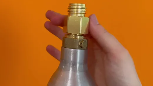 ✅ BERNUS Umrstsatz fr den Quooker Cube zur Nutzung von handelsblichen CO2-Flaschen best. 1 CO2-Flasche (425g) + Aufschraubadapter mit Dichtung