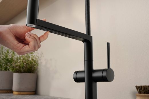 HANSGROHE Kchenarmatur Talis Select M54 PowderSpray Brushed Black Chrom Einhebelmischer mit Pendelbrause, Semi-Pro, 3jet (72861340)