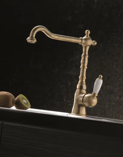 PYRAMIS Kchenarmatur Baroque Classic Einhebelmischer Bronze mit Festauslauf Nostalgieoptik