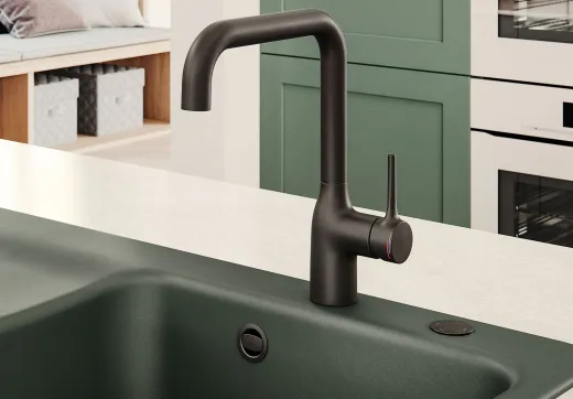 Systemceram KeraDomo K�chenarmatur Mania Edelstahl Finish PVD Einhebelmischer mit Festauslauf schwenkbar