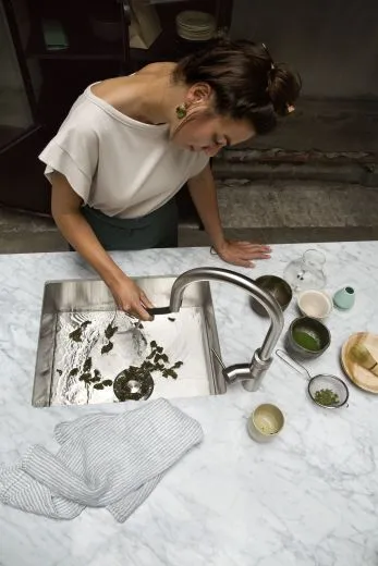 QUOOKER Flex Round VAQ PRO3 Einhebelmischer Zugauslauf Messing Patina & 100�C Armatur Kochendwasserhahn (PRO3FXRPTB)