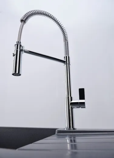 REGINOX K�chenarmatur Yukon Semi Pro Chrom (R31582) Einhebelmischer mit Pendelbrause umstellbar 360� schwenkbarer Auslauf