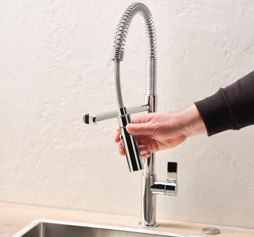 REGINOX K�chenarmatur Yukon Semi Pro Chrom (R31582) Einhebelmischer mit Pendelbrause umstellbar 360� schwenkbarer Auslauf