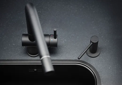 REGINOX Seifenspender Schwarz Sp�lmittelspender / Dispenser (R35450)