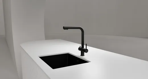 SCHOCK K�chenarmatur Vitus Schwarz mit Festauslauf 3-Wege Trinkwasserfilter Armatur Oberfl�che: Cristadur� Farbe Puro 360� schwenkbarer Auslauf