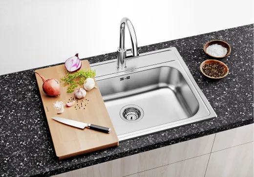BLANCO Kchensple Dana 6 Einbausple / Edelstahlsple mit Hahnlochbank Siebkorb als Stopfenventil
