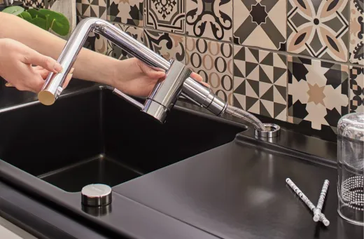 BLANCO Kchenarmatur Linus-S-F Chrom Einhebelmischer mit Zugauslauf 140 schwenkbarer Auslauf Vorfenstermontage