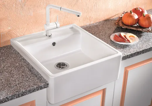 BLANCO Splstein Panor 60 Keramik PuraPlus Keramiksple mit Hahnlochbank Siebkorb als Stopfenventil