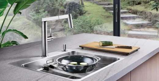 BLANCO Kchenarmatur Panera-S Edelstahl massiv Einhebelmischer / Spltischarmatur mit Zugauslauf mit Brausefunktion