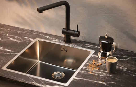 REGINOX K�chensp�le New York 40x40 (L) Comfort Einbausp�le Edelstahl 3 in 1 mit Flachrand Siebkorb als Stopfenventil