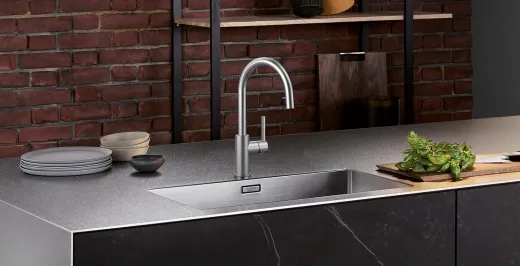 BLANCO Candor-S Edelstahl massiv Einhebelmischer / Spltischarmatur mit Zugauslauf als verdeckter Auslauf Niederdruck