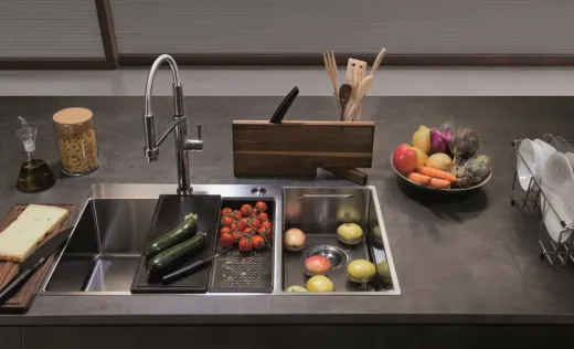 FRANKE Kchensple Box Center BWX 220-54-27 A Edelstahlsple Slimtop / Flchenbndig mit Siebkorb als Druckknopfventil