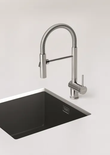 SCHOCK Kchenarmatur Sina EDM Einhebelmischer Edelstahl massiv mit Festauslauf 360 schwenkbarer Auslauf und Pendelbrause