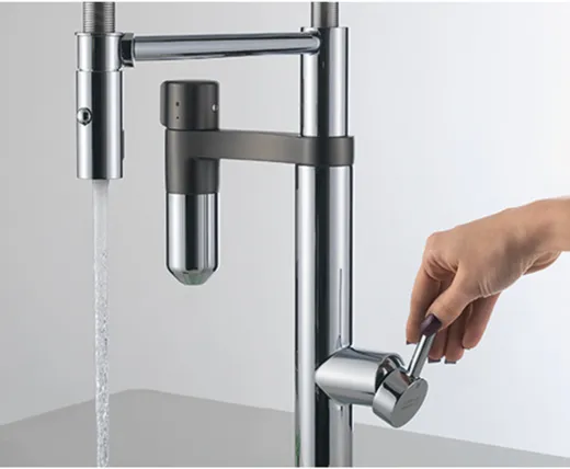 FRANKE Vital Semi Pro Einhebelmischer Pendelbrause mit 3-Stufen Kapsel Trinkwasserfiltersystem 360 schwenkbarer Auslauf