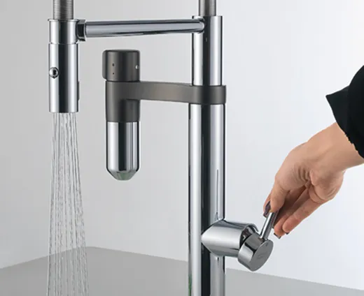 FRANKE Vital Semi Pro Einhebelmischer Pendelbrause mit 3-Stufen Kapsel Trinkwasserfiltersystem 360 schwenkbarer Auslauf