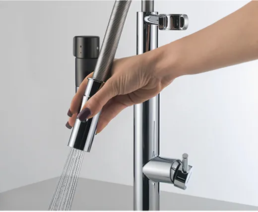 FRANKE Vital Semi Pro Einhebelmischer Pendelbrause mit 3-Stufen Kapsel Trinkwasserfiltersystem 360 schwenkbarer Auslauf