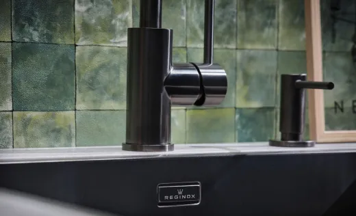 ✅ REGINOX Seifenspender Gunmetal II PVD Sp�lmittelspender / Dispenser (R34804)